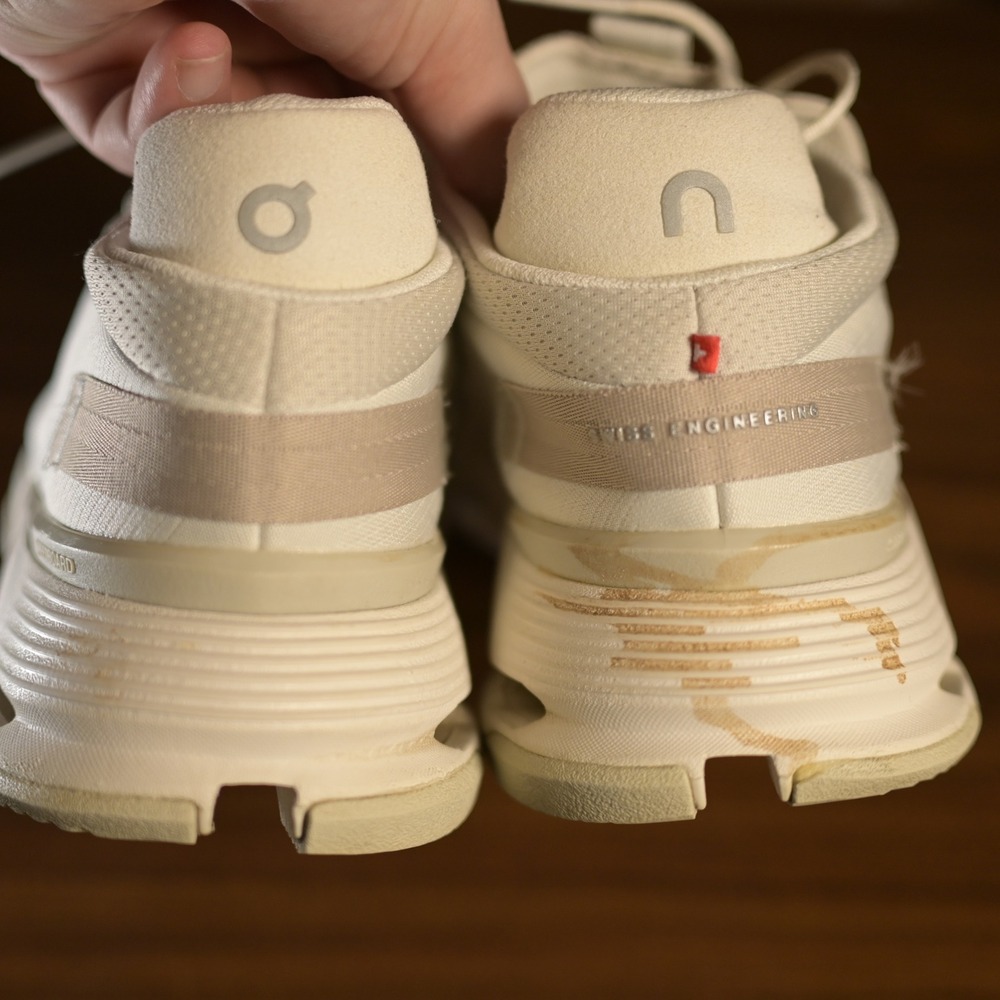 On Cloudnova White Running Shoes US Womens 8.5 EU 40 Sneakers - Picture 3 of 6